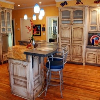 french country home kitchen