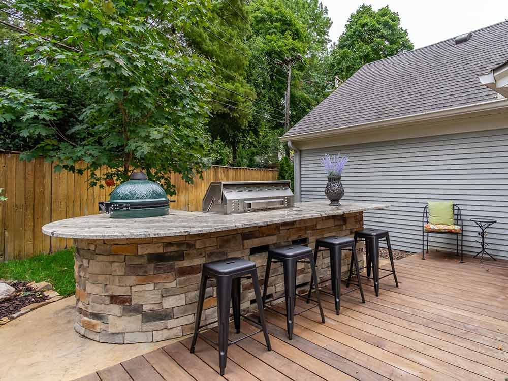 back deck remodel with grill and bar