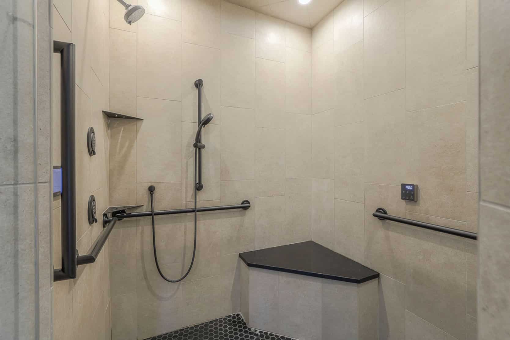 Kansas City, KS Grab Bar Installation Contractor: Bathroom & Shower