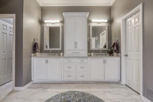 custom vanity in bright white in en suite bathroom 